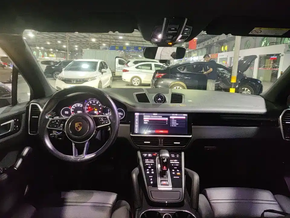 Porsche Cayenne 2019
