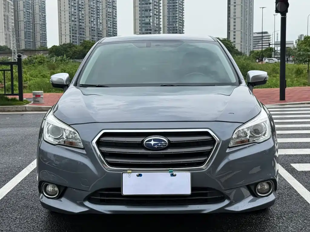 Subaru Legacy 2016 — фото 2