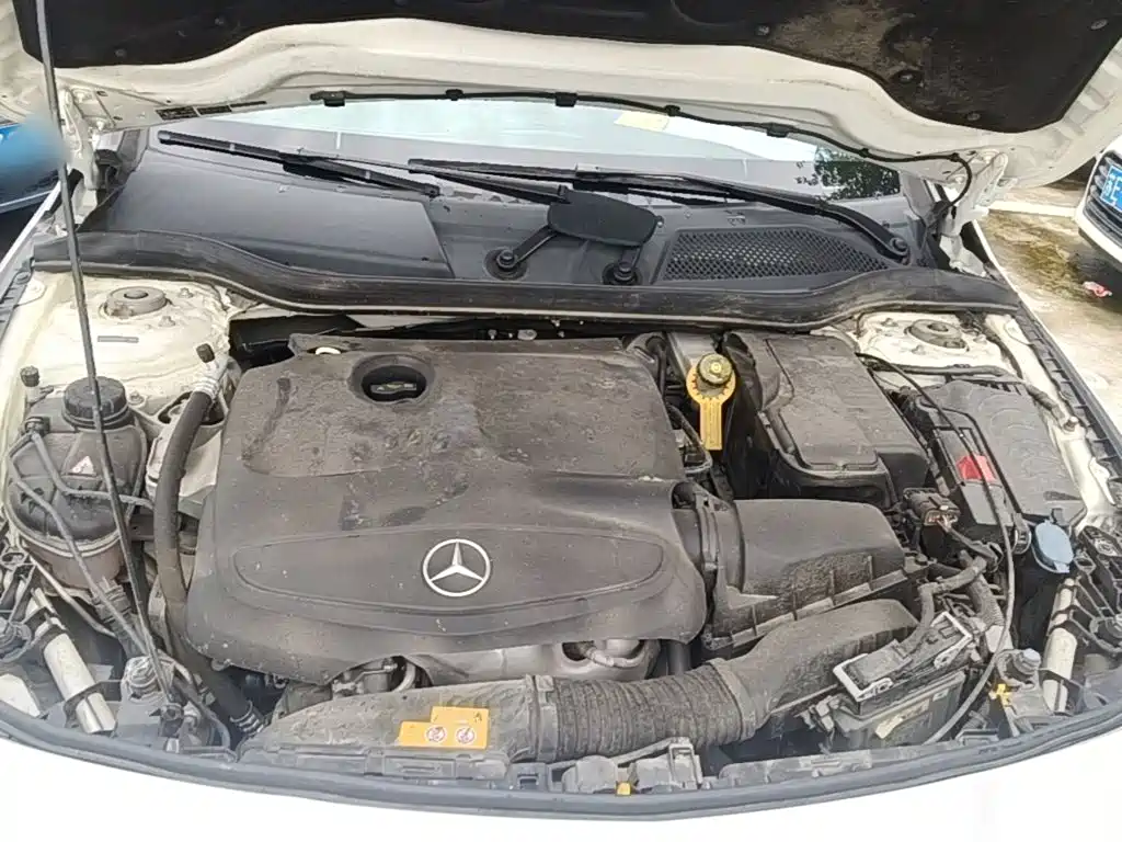 Mercedes-Benz CLA 2018 — фото 20
