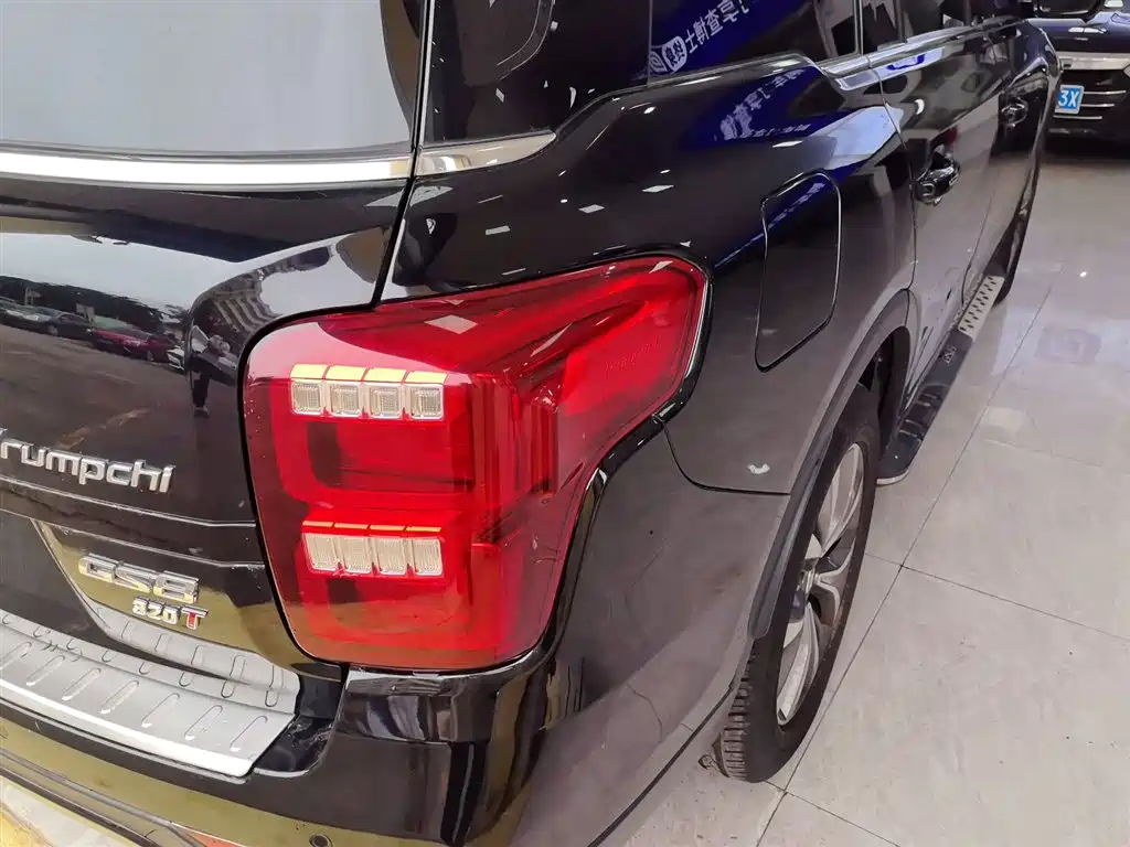 GAC Motor Trumpchi GS8 2017 — фото 20