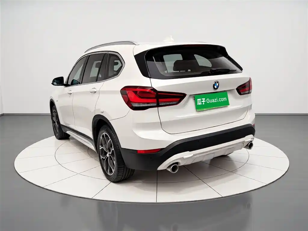 BMW X1 2021 — фото 25