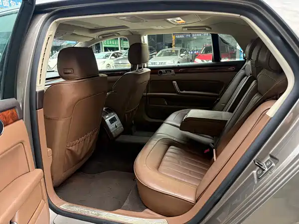 Volkswagen Phaeton 2013