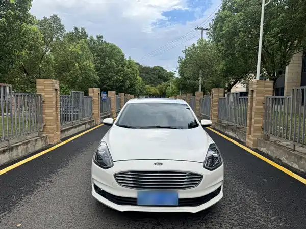 Ford Escort 2020