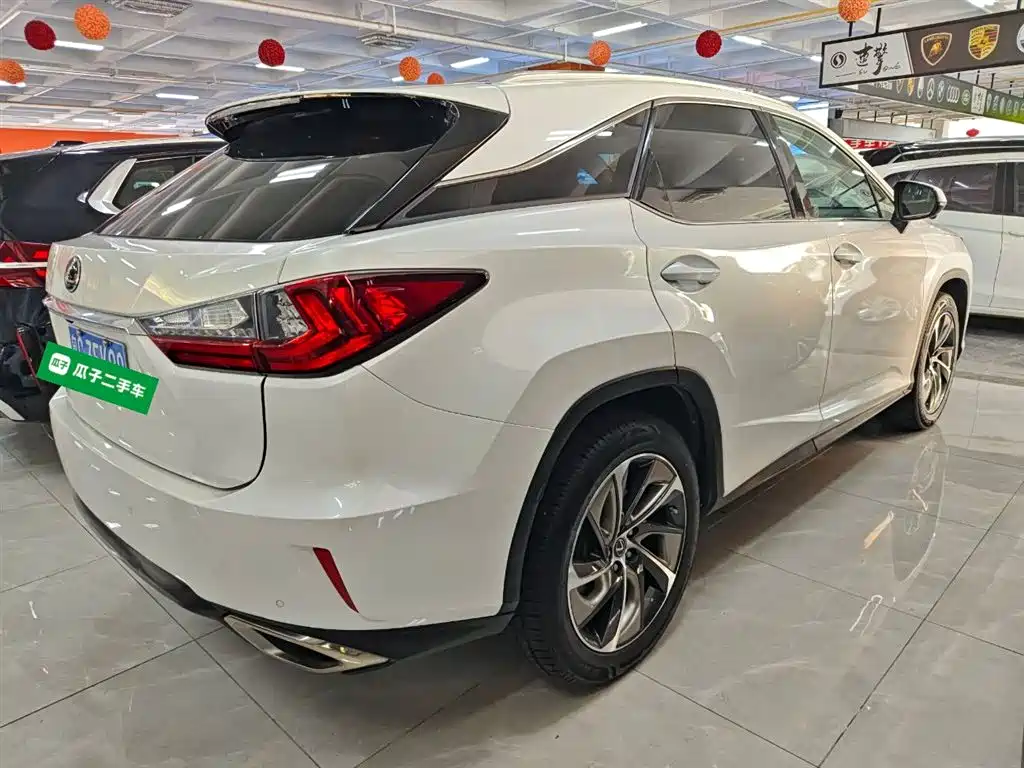 Lexus RX 2018 — фото 7