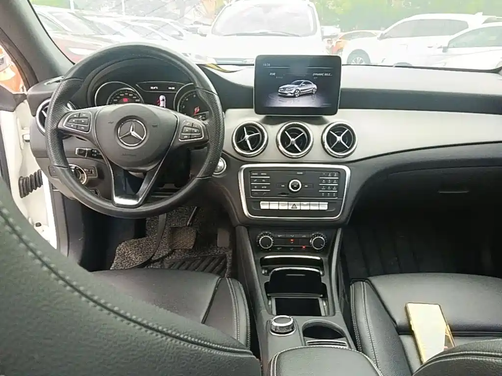 Mercedes-Benz CLA 2018 — фото 10