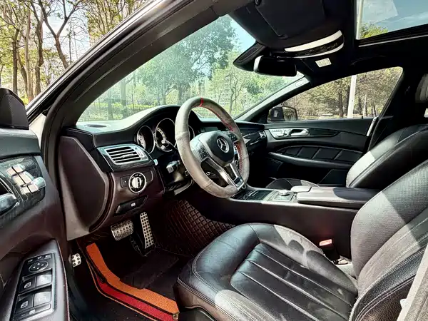 Mercedes-Benz CLS 2012