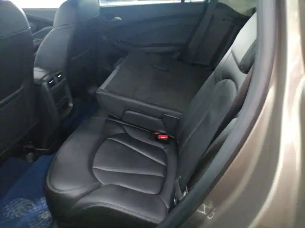 Buick Envision Plus 2019 — фото 17