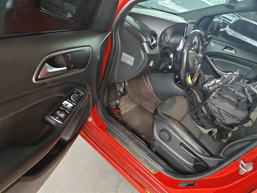 Mercedes-Benz B-Class 2016 — фото 12