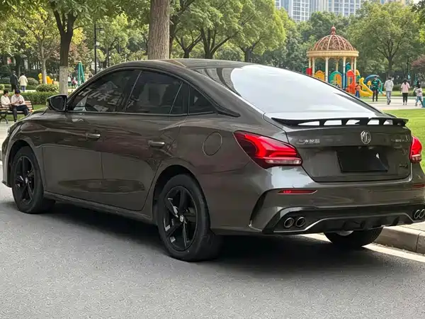 MG5 Scorpio 2022