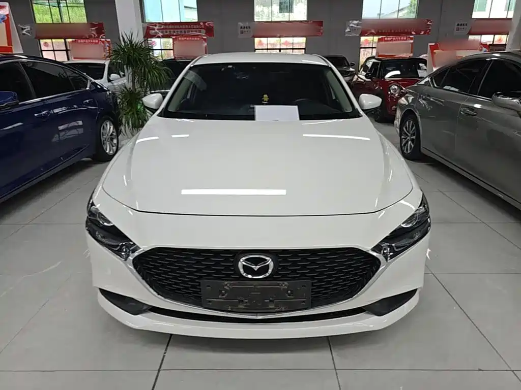 Mazda 3 Angkesela 2022