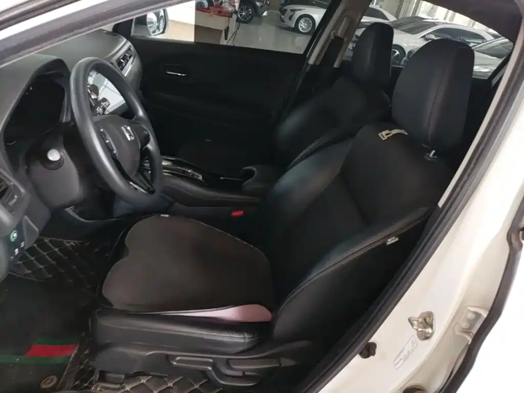 Honda Vezel 2021 — фото 11