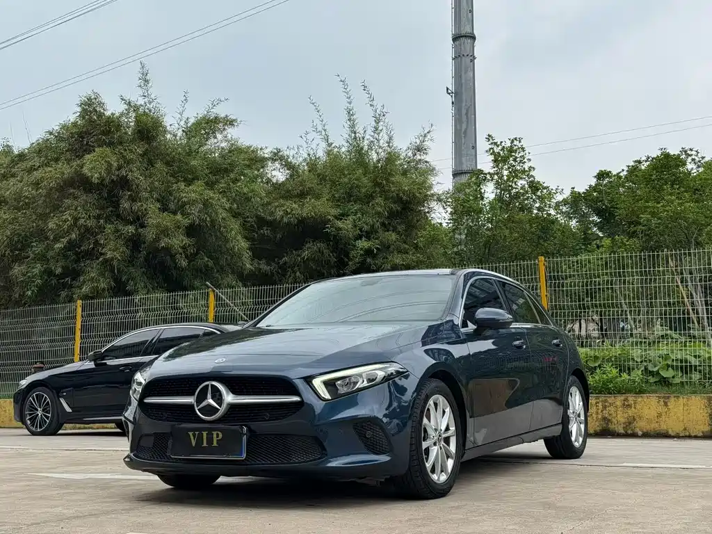 Mercedes-Benz A-Class 2023 — фото 3