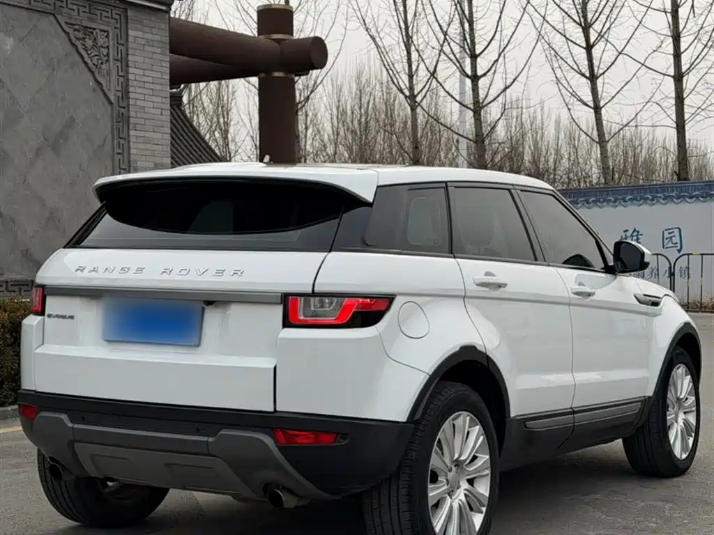 Land Rover Evoque 2016 — фото 24