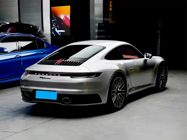 Porsche 911 2021