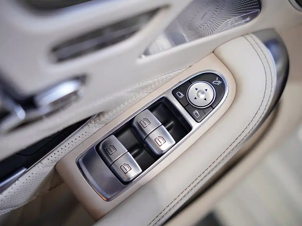 Mercedes-Benz S-Class 2018 — фото 15