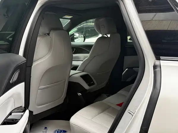 Cadillac Lyriq 2022