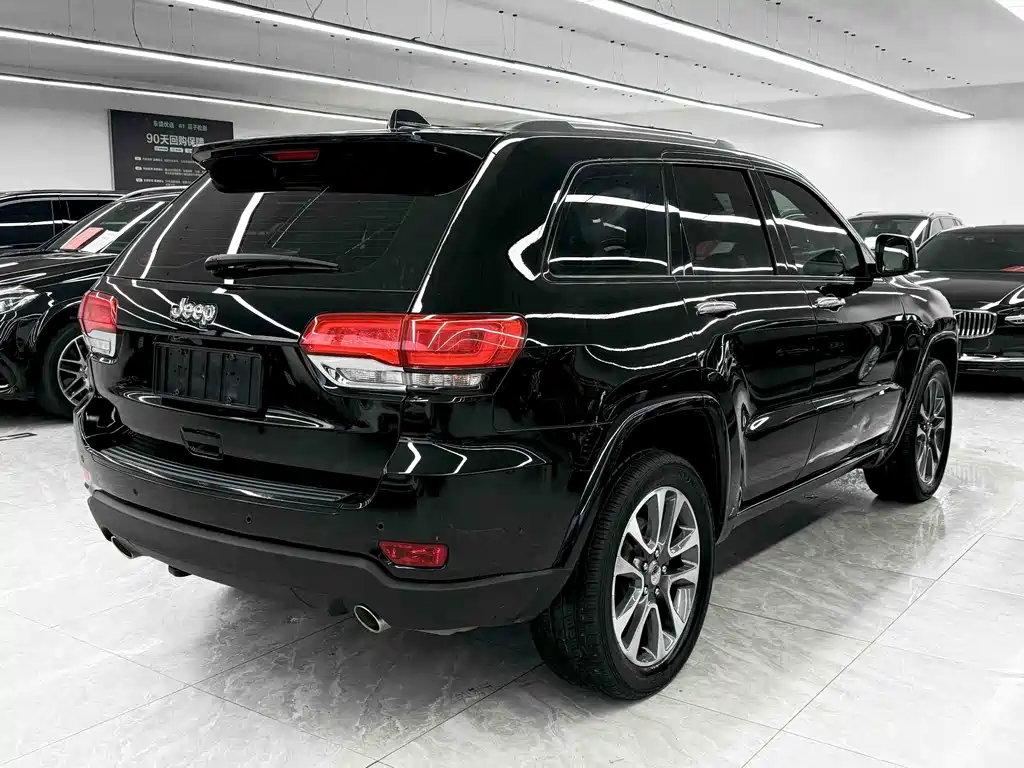 Jeep Grand Cherokee 2018