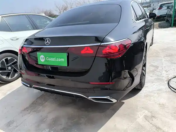 Mercedes-Benz E-Class 2024