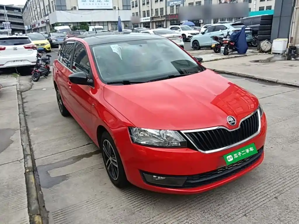 Skoda Rapid Spaceback 2016