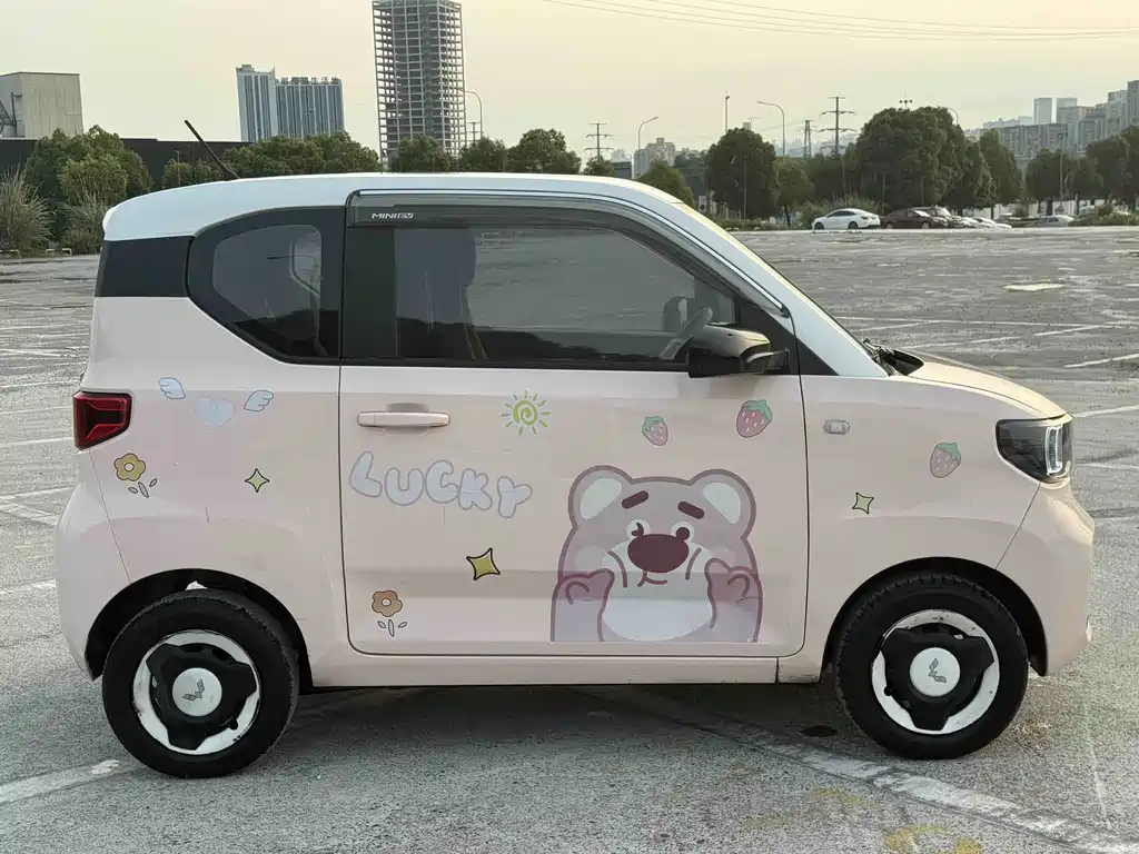 Wuling MINIEV 2022