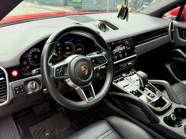 Porsche Cayenne 2020