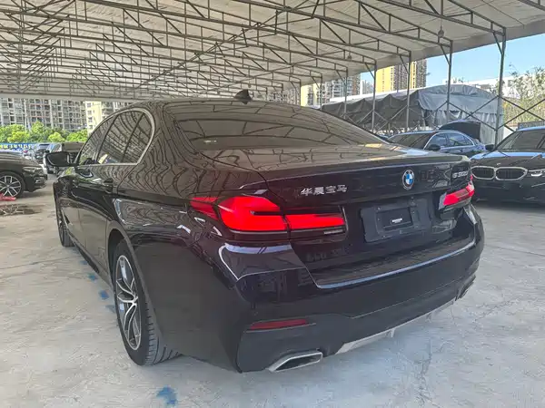 BMW 5 Series 2022