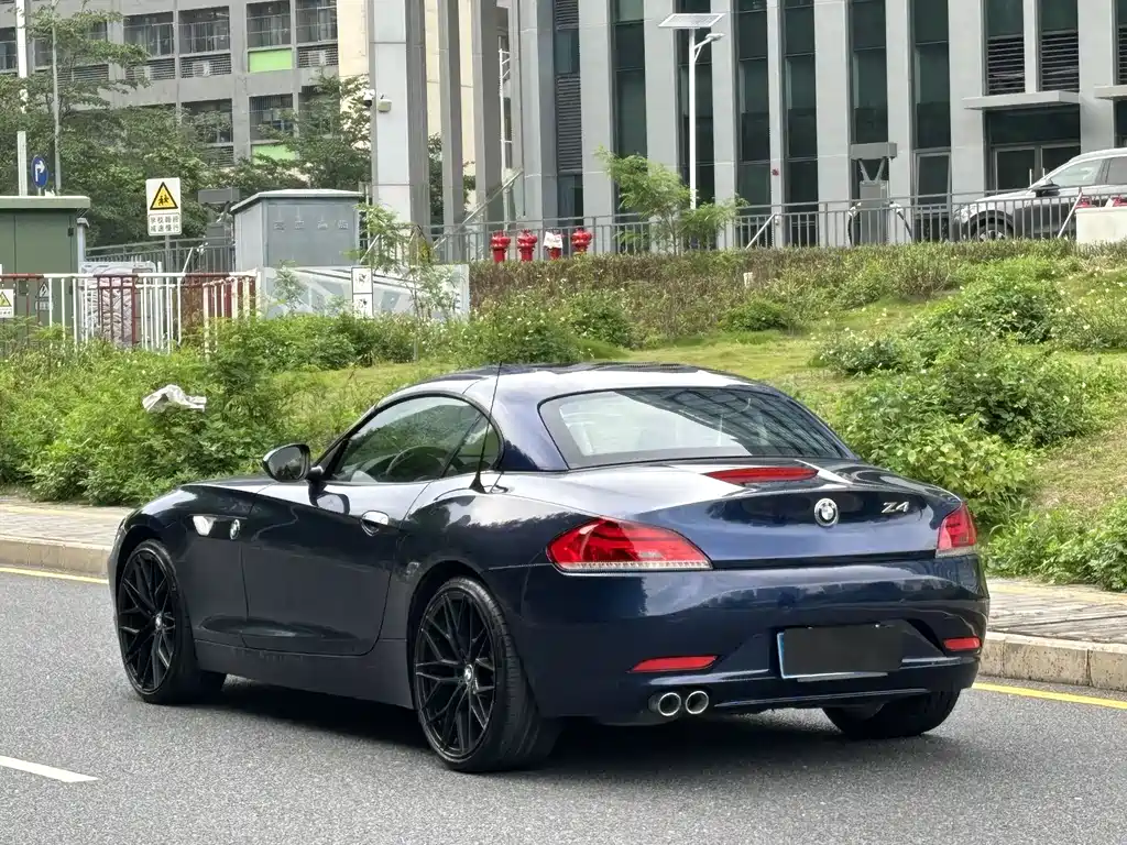 BMW Z4 2013 — фото 28