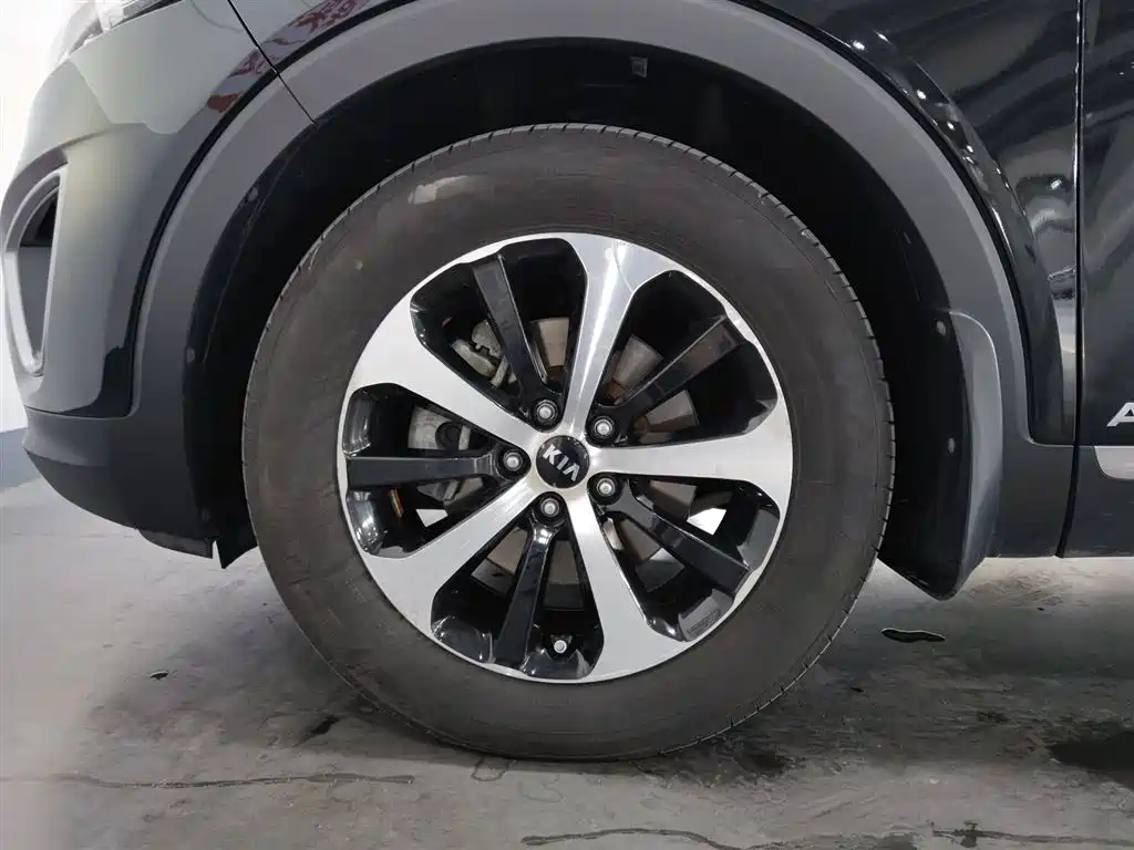 Kia Sorento 2016 — фото 17
