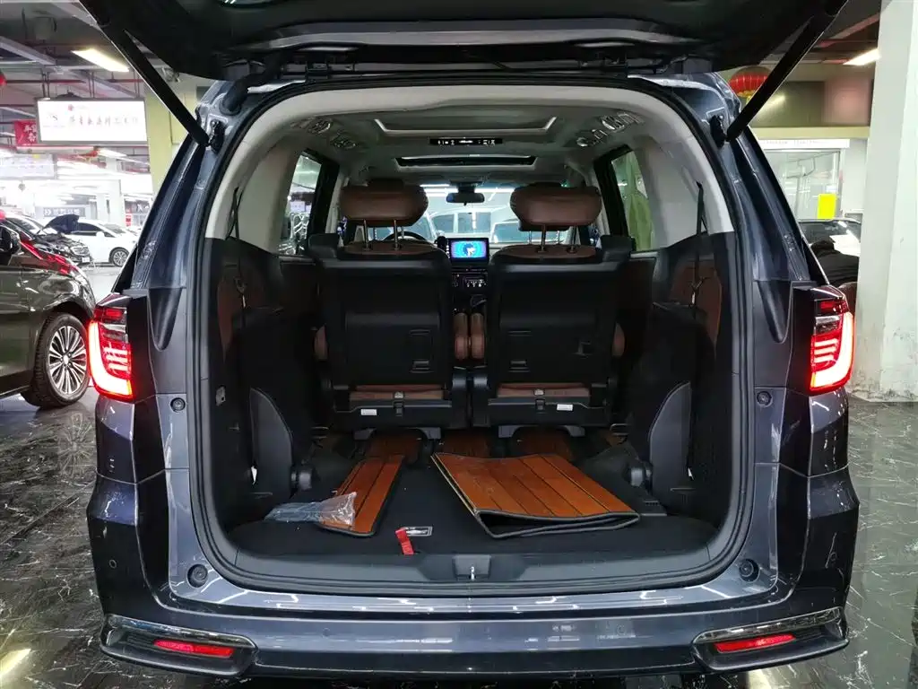 Honda Odyssey 2023 — фото 15