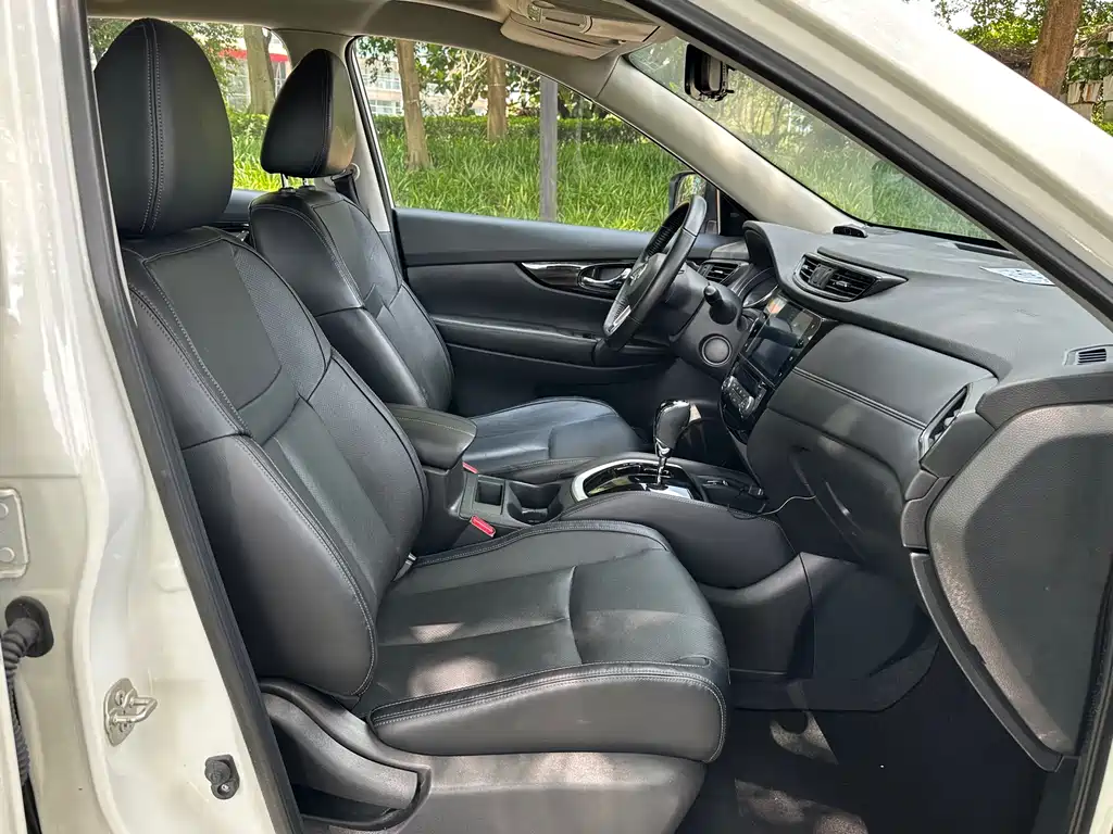 Nissan X-Trail 2019 — фото 10