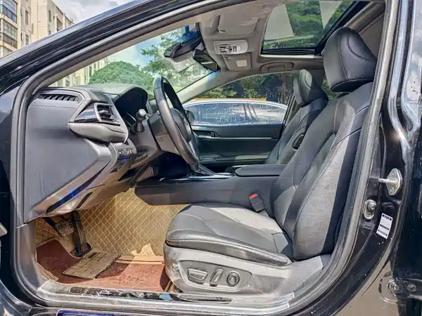 Toyota Camry 2022