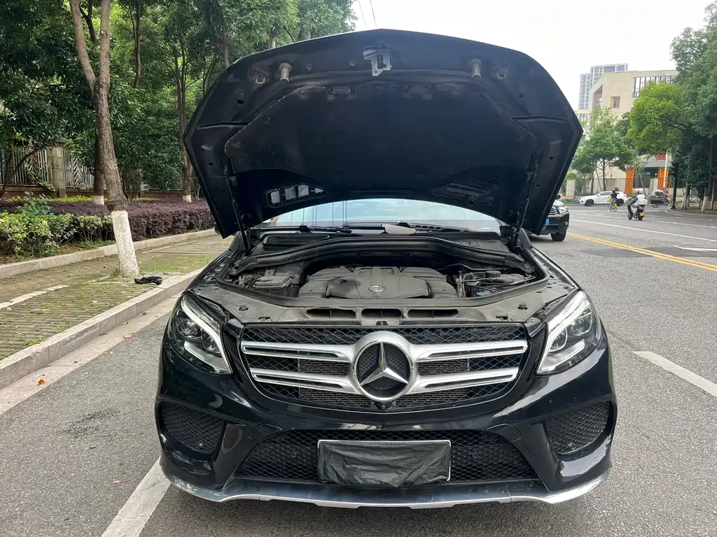 Mercedes-Benz GLE 2018 — фото 16
