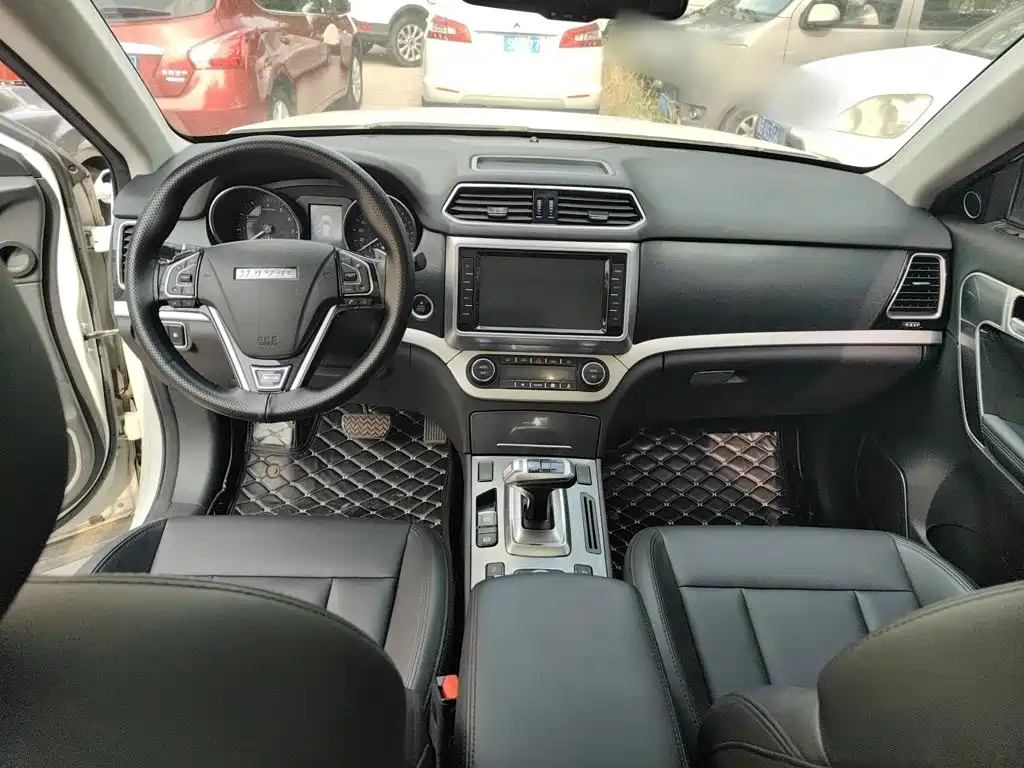 Haval H6 Coupe 2017 — фото 16
