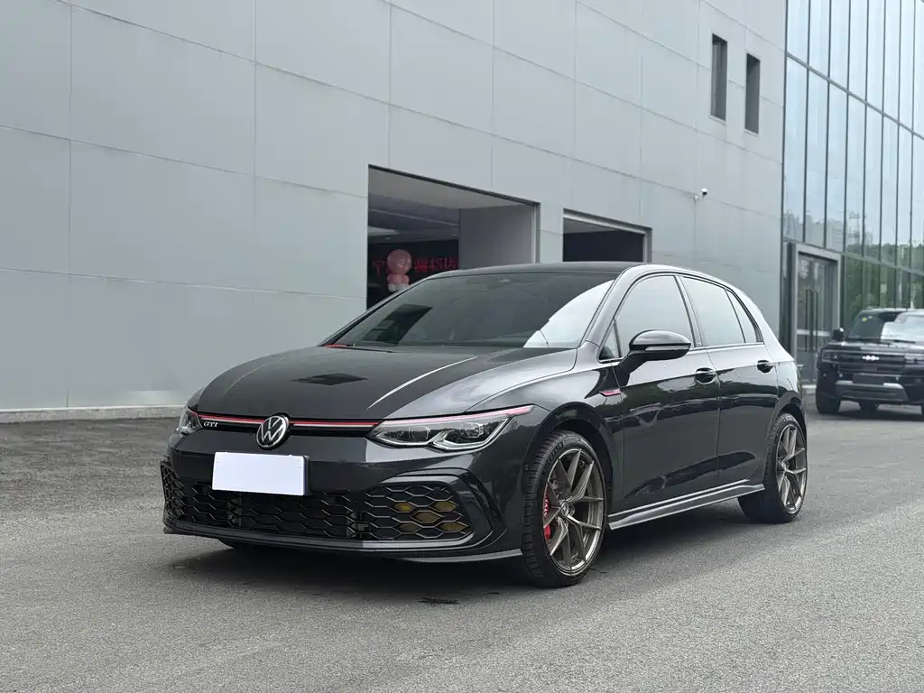 Volkswagen Golf GTI 2022