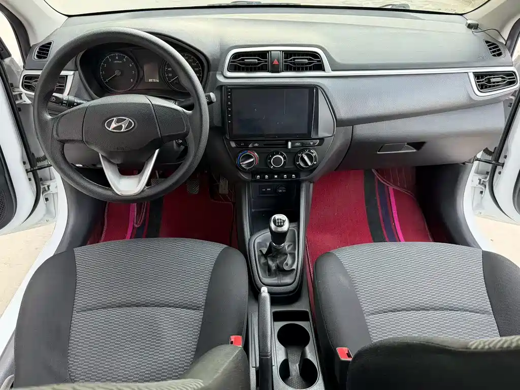 Hyundai Verna 2018 — фото 8