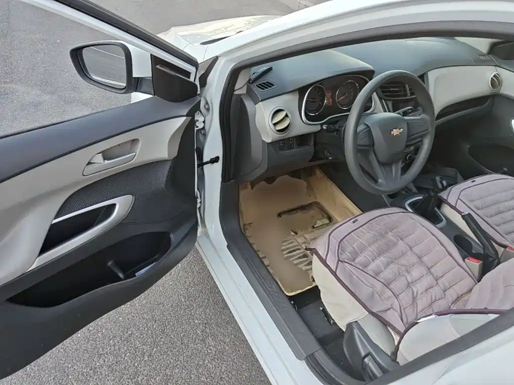 Chevrolet Sail 2015 — фото 16