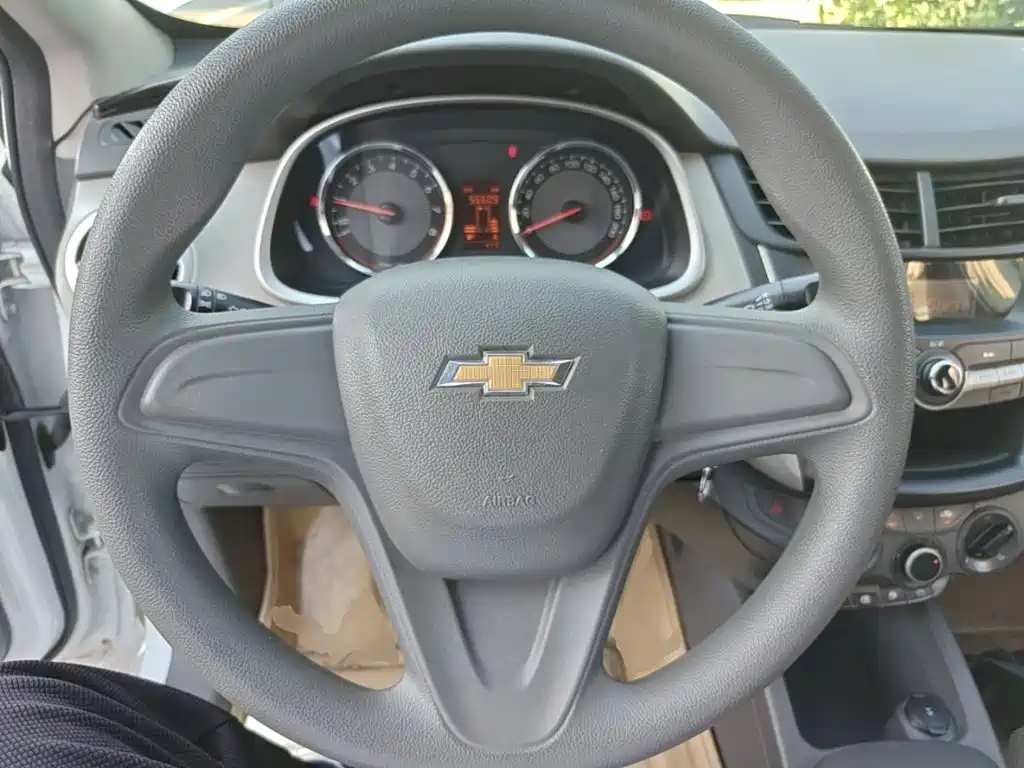 Chevrolet Sail 2015 — фото 11