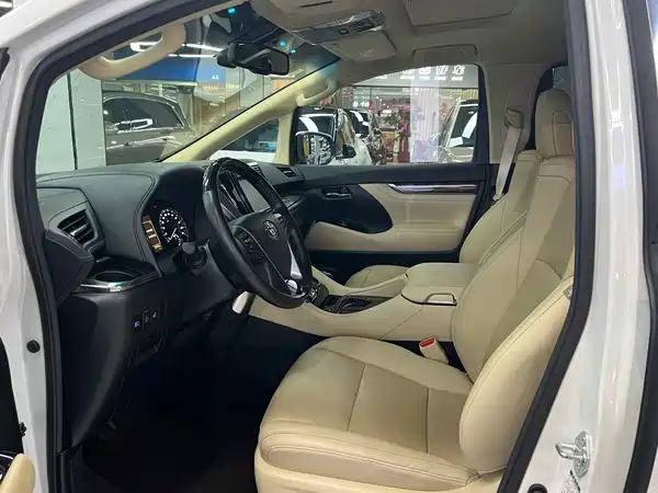 Toyota Alphard 2019