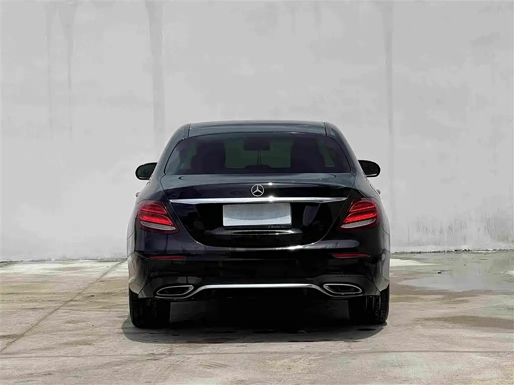 Mercedes-Benz E-Class 2017