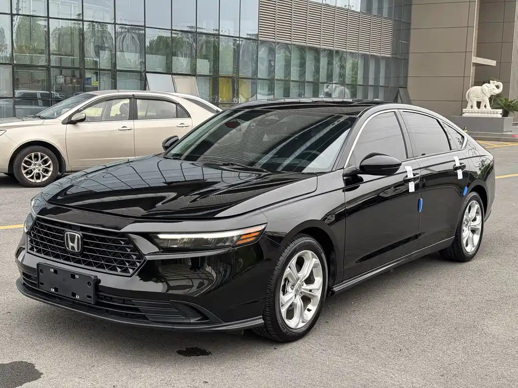 Honda Accord 2024 — фото 1