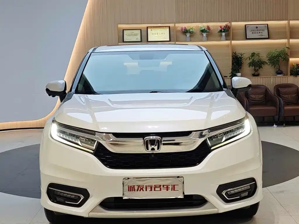 Honda Avancier 2017 — фото 2