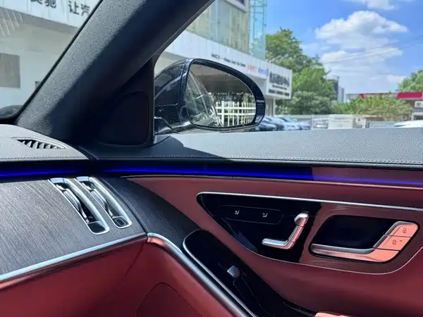 Mercedes-Benz S-Class 2023