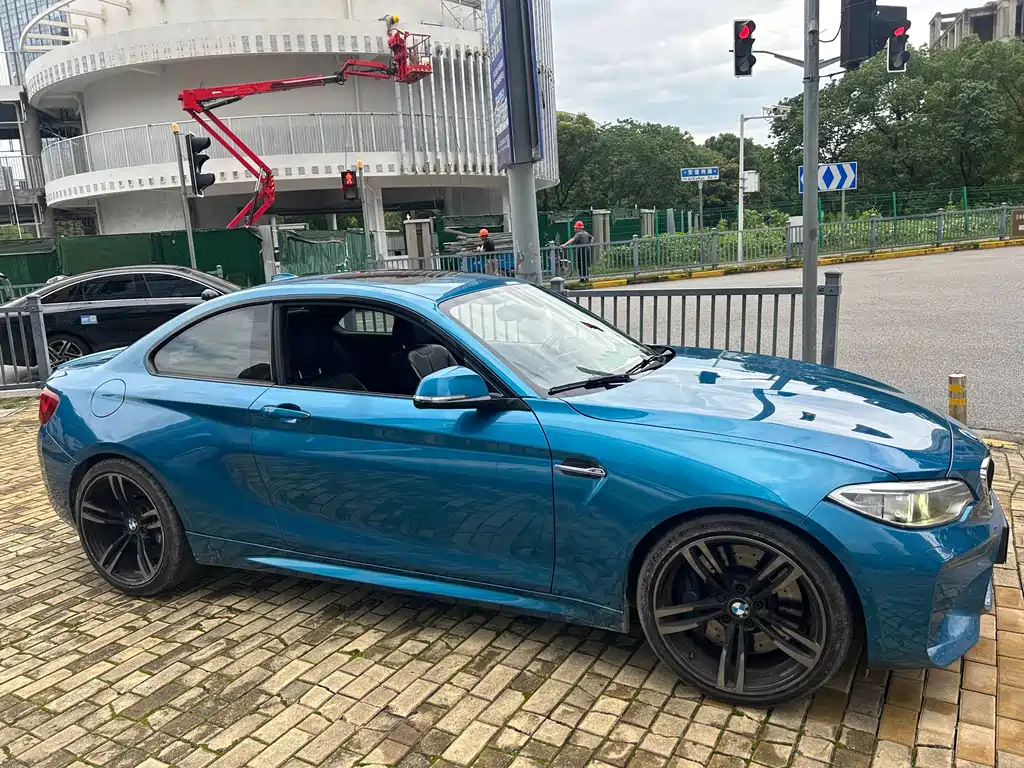 BMW M2 2017