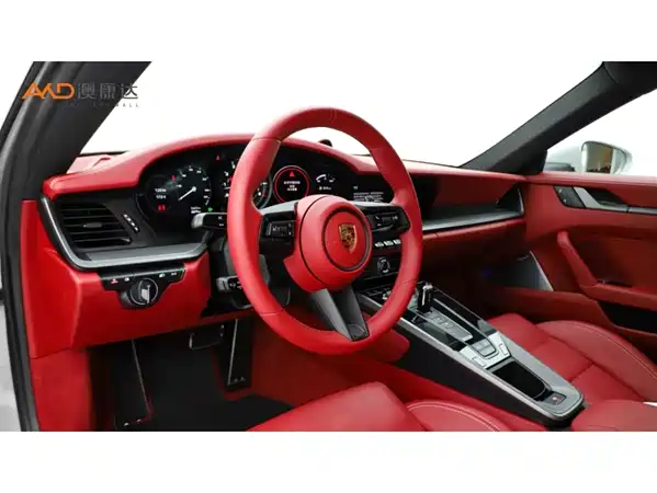 Porsche 911 2023