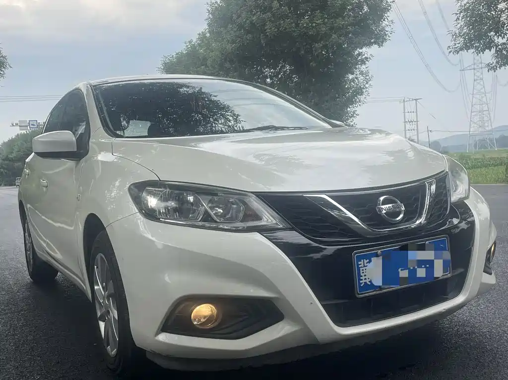 Nissan Tiida 2018