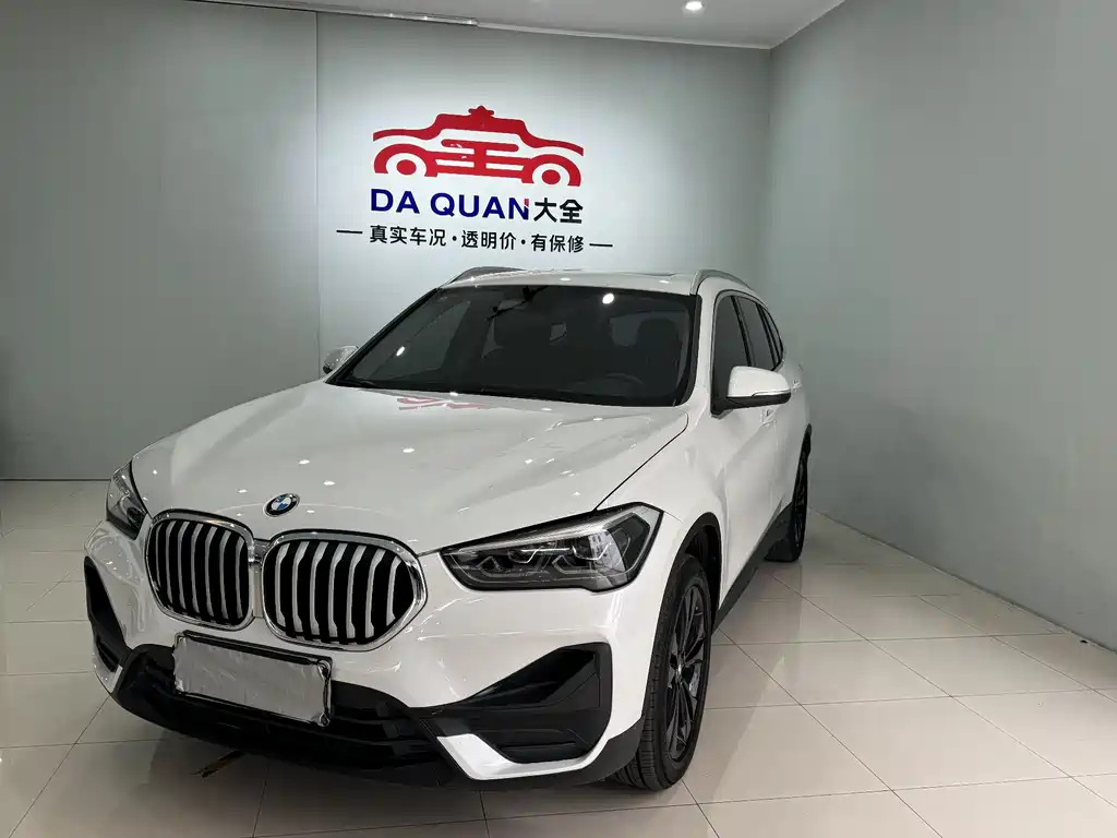 BMW X1 2020 — фото 1
