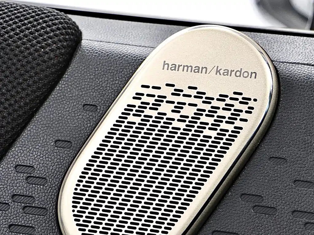 MINI JCW Aceman EV 2025 — фото 16