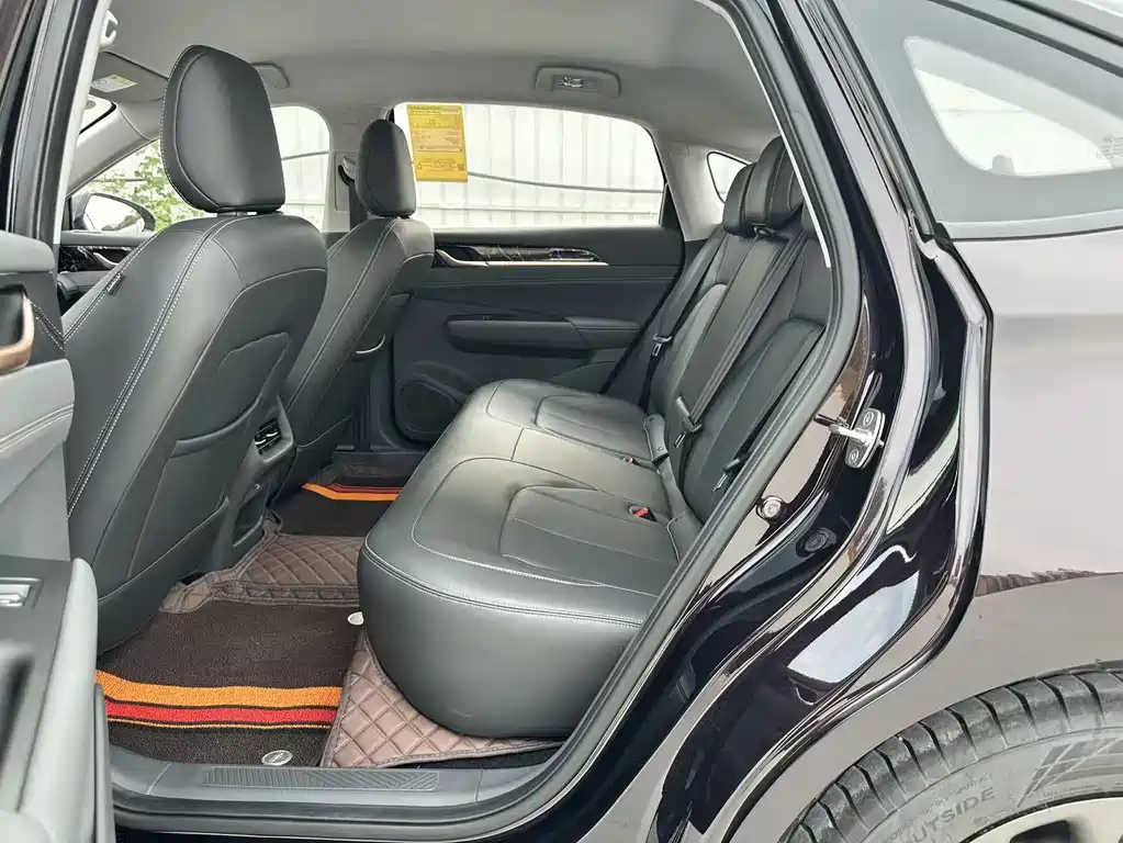 Wuling Starlight 2025