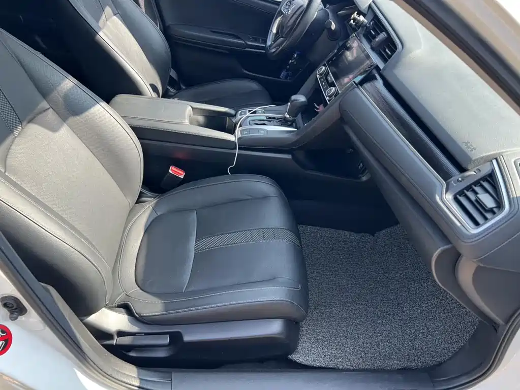 Honda Civic 2021 — фото 15