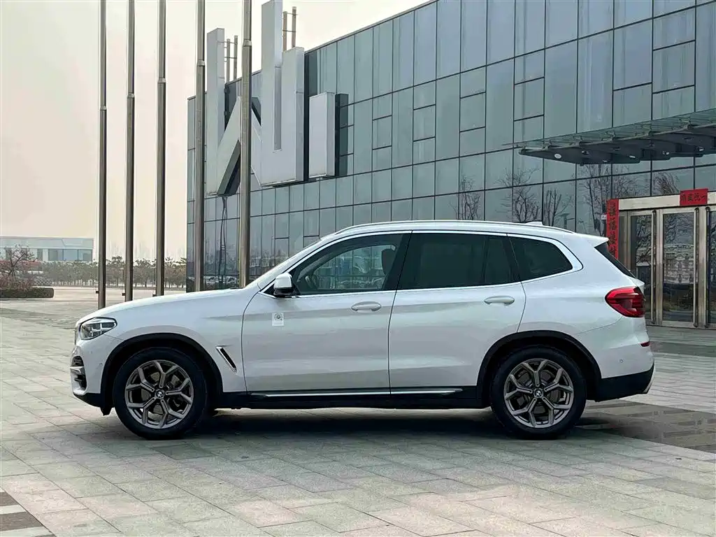 BMW X3 2019 — фото 7
